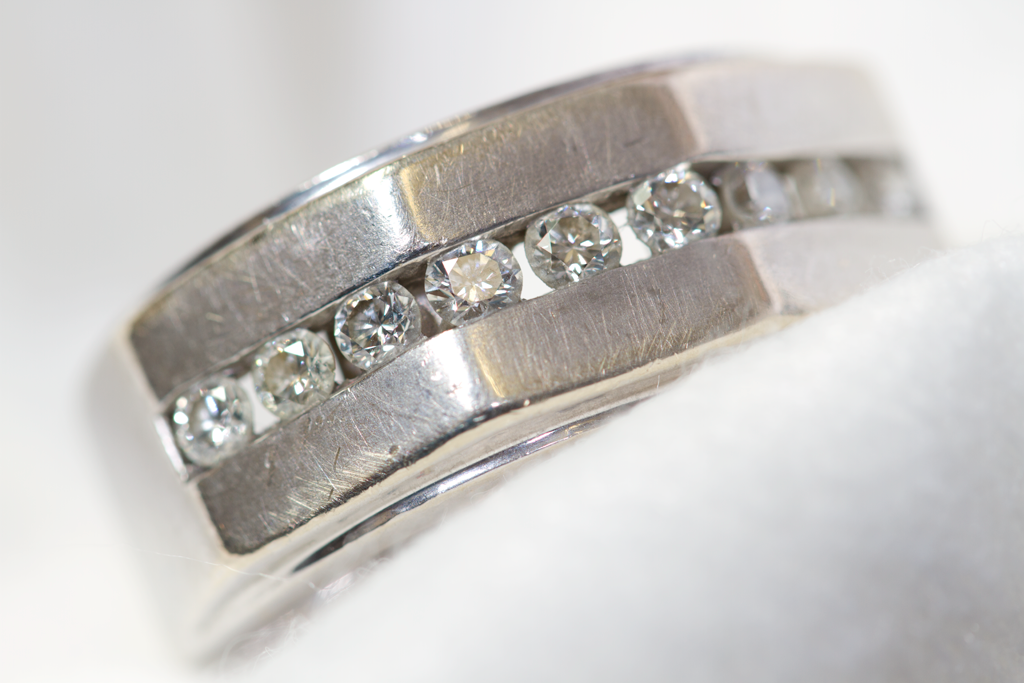 IMAGE: http://i1131.photobucket.com/albums/m544/johnnny42/IMG_2634.png