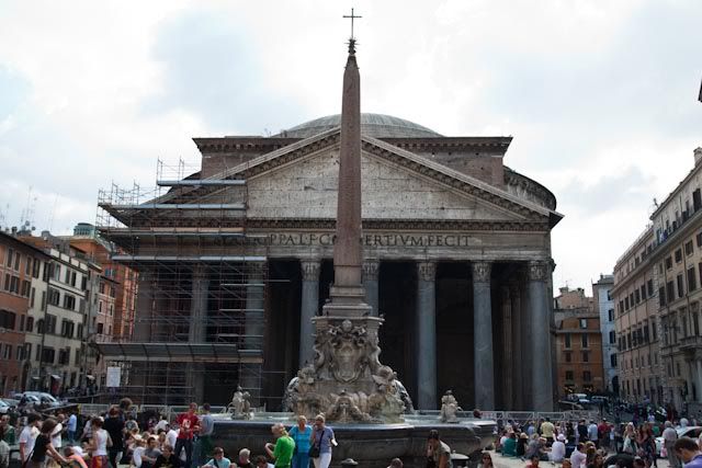 Roma en 4 Días - Blogs de Italia - Segundo Día: De Piazza en Piazza (7)