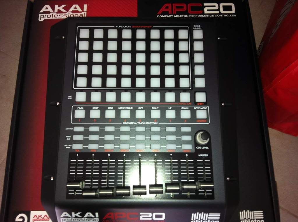 The APC20 is the link between human and computer that perfectly balances analytical parameter control with creative expression.