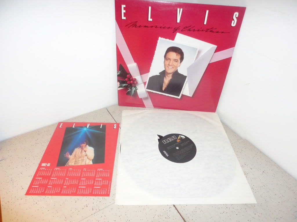 Elvis Presley - Memories Of Christmas- With Calendar