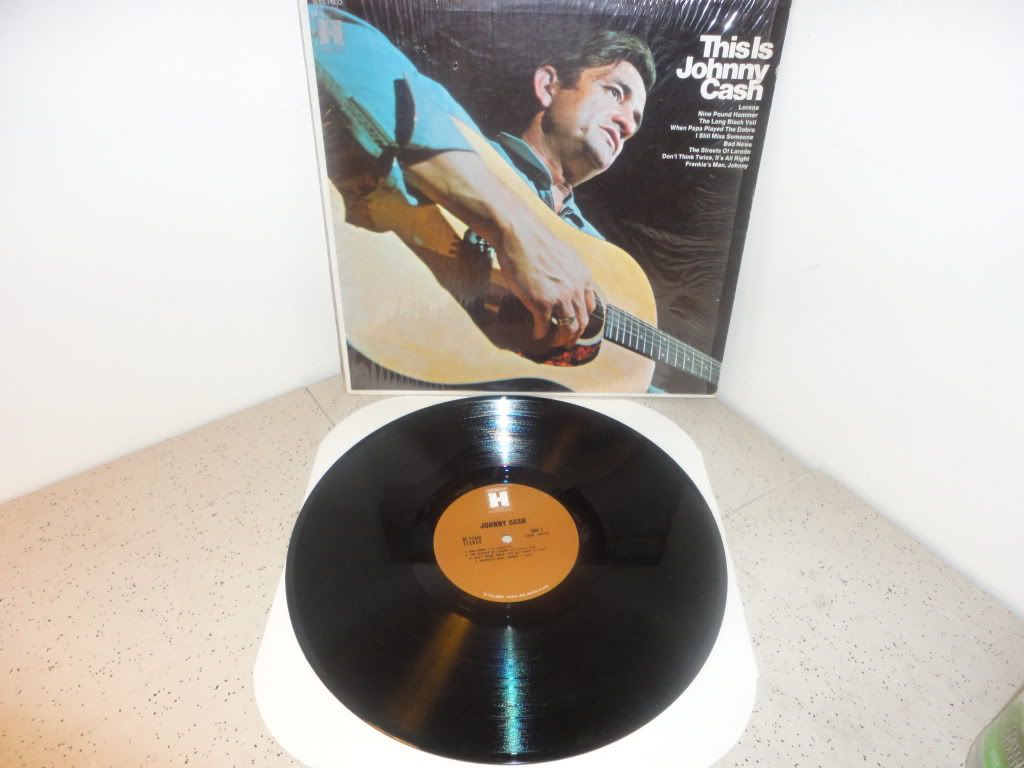 Johnny Cash - This Is Johnny Cash