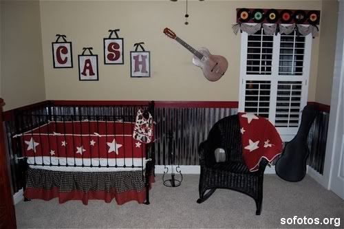 Quarto de bebe decorado música