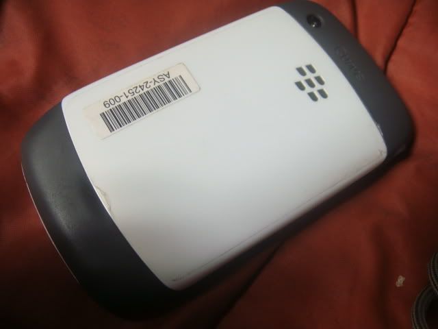 white blackberry curve 8520 gemini. white blackberry curve 8520 gemini. copied from http://www.sulit.