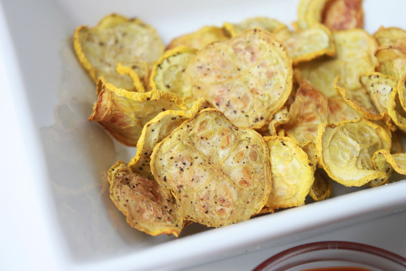 Delighted Momma: Crispy Baked Yellow Squash Chips