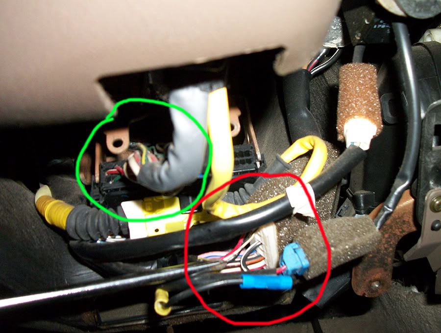 which harness has the constant 12v ? PICS - Toyota Nation Forum