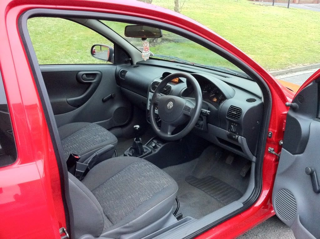 Vauxhall Corsa Comfort 2001. Vauxhall Corsa C Comfort 1 ltr