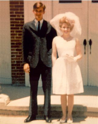 Dolly Parton wedding photo